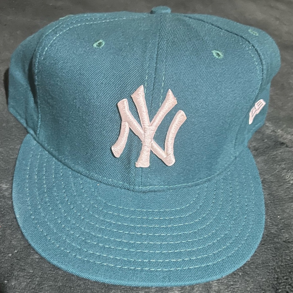 Teal NY Yankee Logo Teal Fitted Cap Size 7-7/8